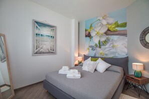 Villa, 5 Bedrooms | Individually decorated, individually furnished, iron/ironing board - TD Villa Levante Modern Luxury Villa with Sea View (Monopoli)