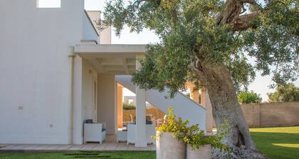 TD Villa Patrizia Pool & Alfresco Kitchen