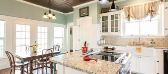 Lookout Hill Cottage | Vues magnifiques | Près de Luckenbach