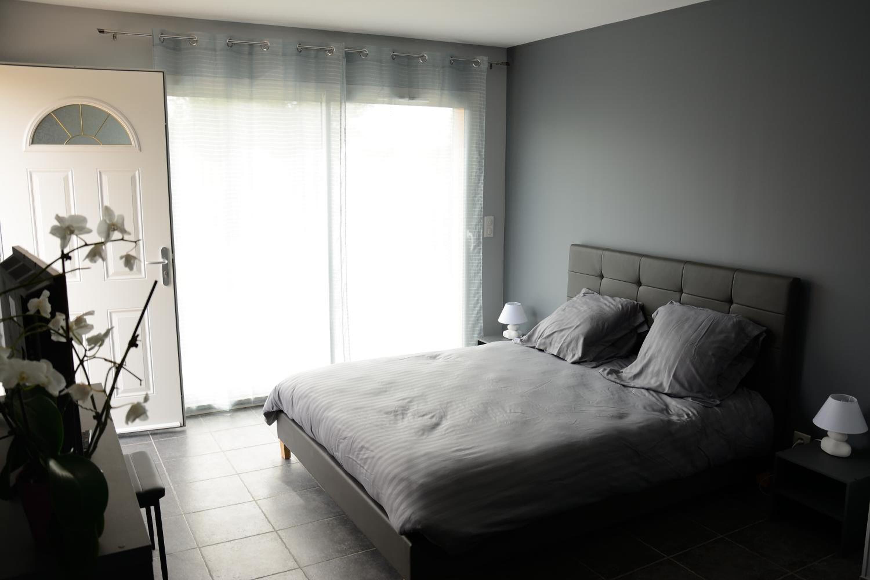 Memory foam beds, in-room safe, individually decorated