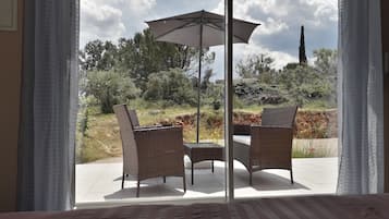 Comfort Double Room, 1 Queen Bed, Garden View (Victoire) | Garden view