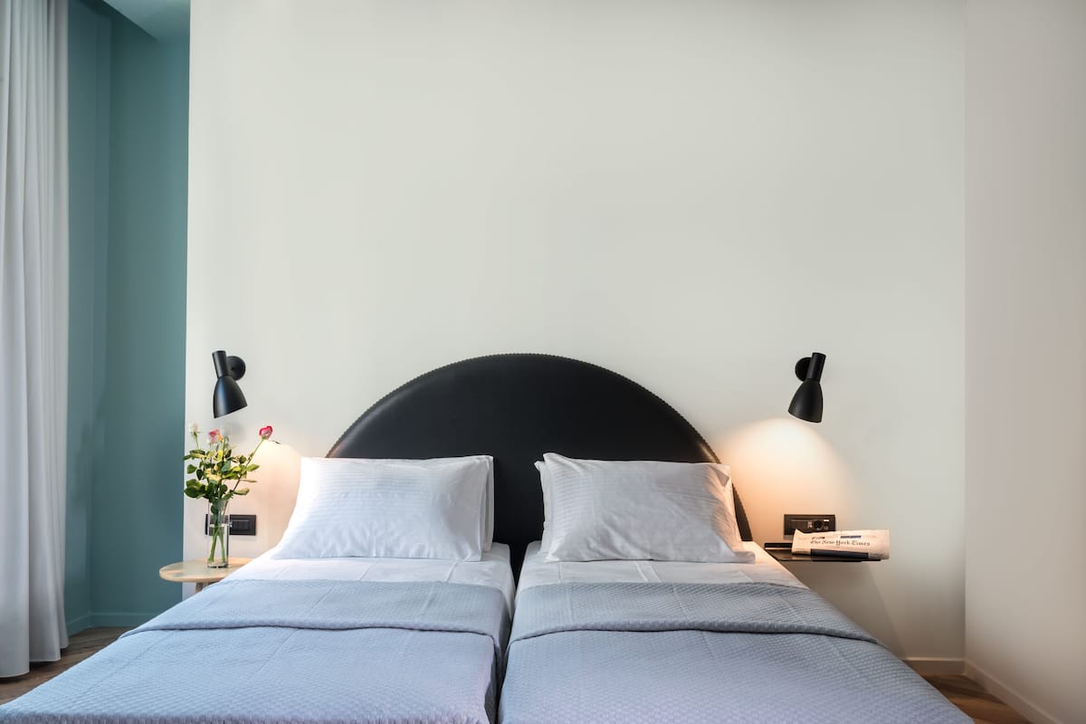 Suite junior | 1 habitación, minibar, caja de seguridad en la habitación y escritorio