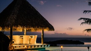 Outdoor dining - Private Lagoon-View Villa + Pool in Savusavu, Fiji (Savusavu)