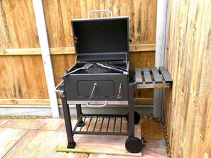 Aire de pique-nique/barbecue