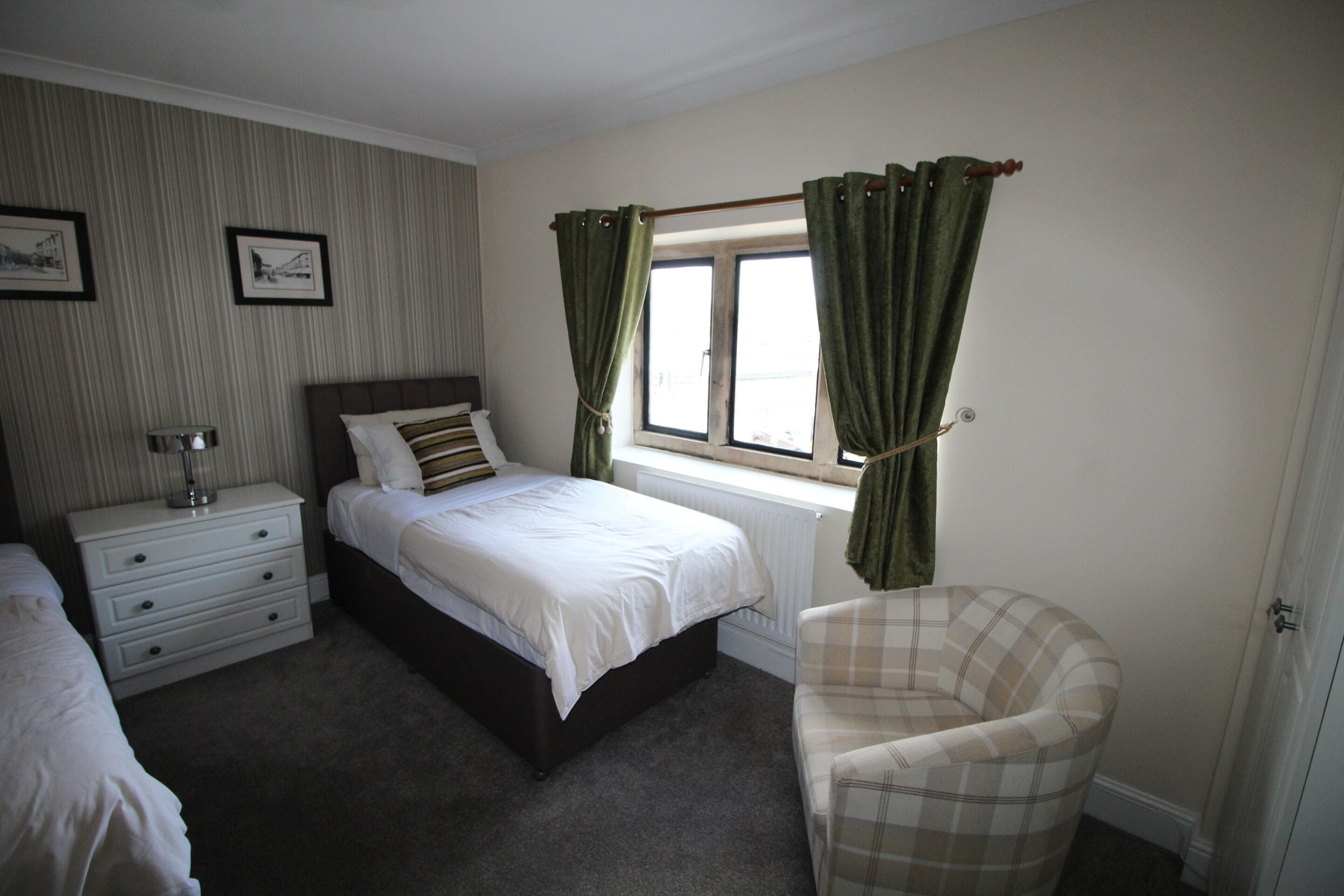 Tomannsrom – standard, privat bad (Griffins)