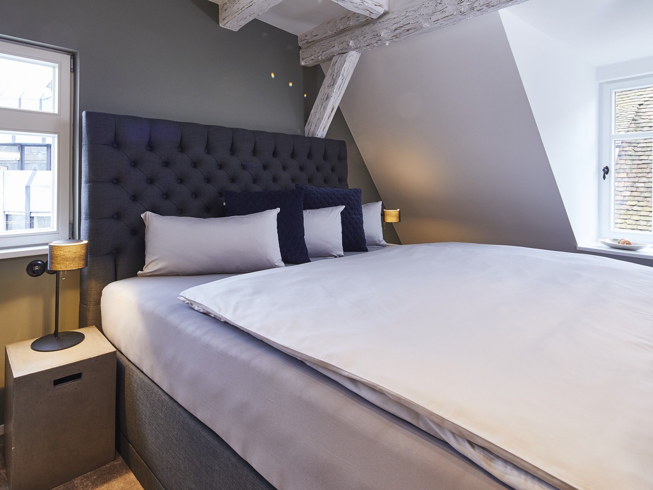 comfort double room, private bathroom, city view | 1 bedroom