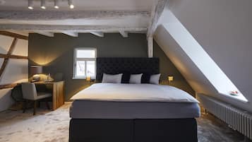 Comfort Double Room, Private Bathroom, City View | 1 bedroom