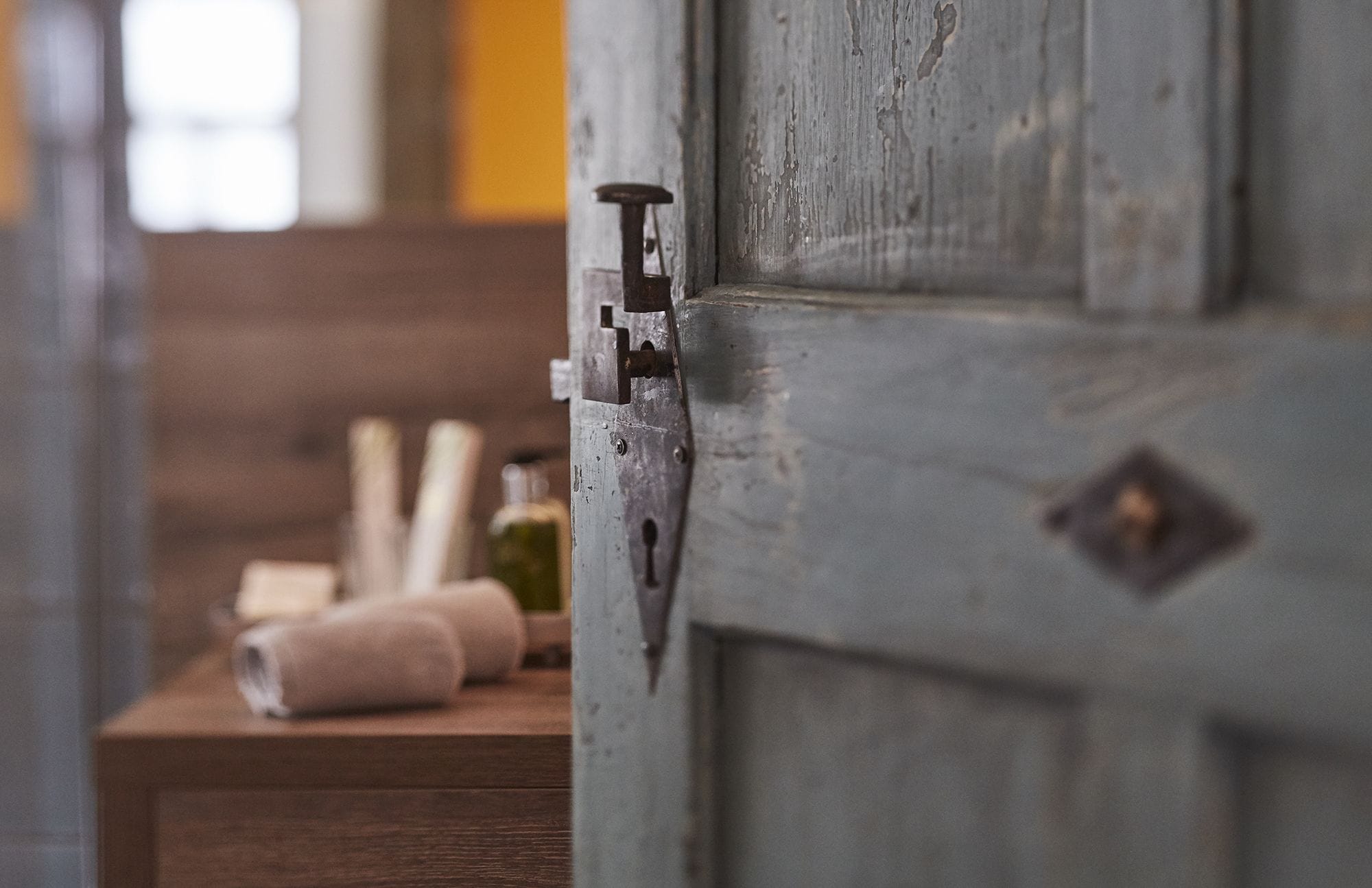 premium suite, private bathroom, city view | bathroom