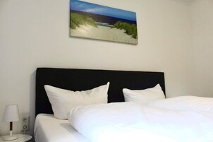 Quarto casal conforto | Wi-Fi de cortesia, roupa de cama