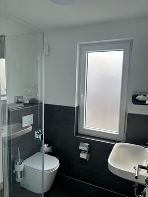 Comfort Single Room, 1 Single Bed | Bathroom