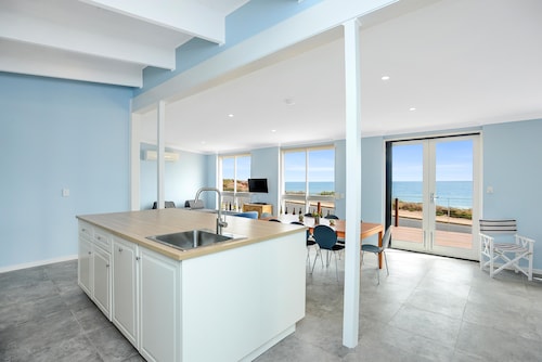 Salomon Sea Haus - Sellicks Beach - C21 SouthCoast Holidays