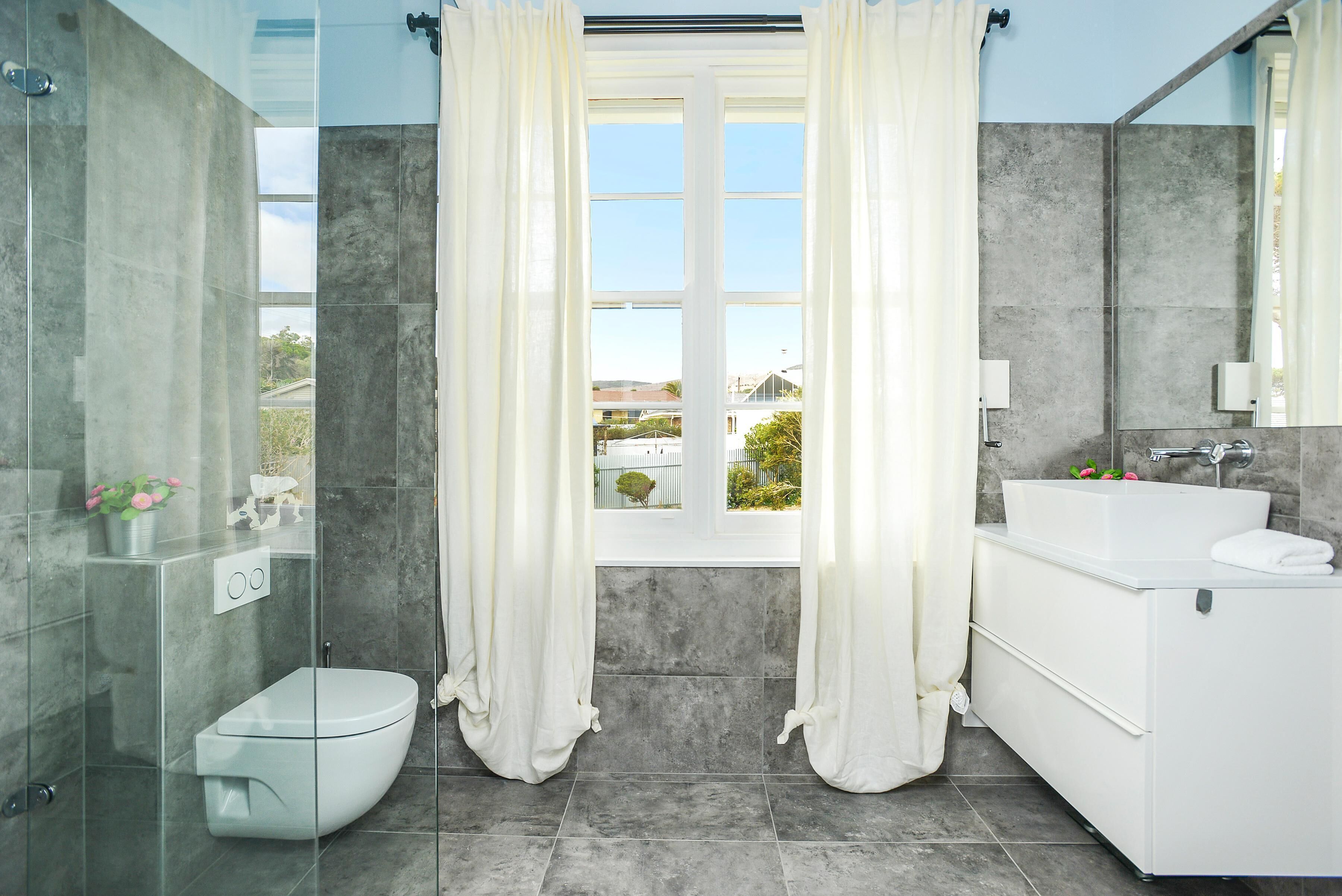 Salomon Sea Haus ~ Sellicks Beach - Stunning Sellicks Esplanade Home with Panoramic Sea Views — image 10