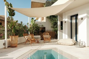Superior Room Pool Front | Blackout drapes, iron/ironing board, free WiFi, bed sheets
