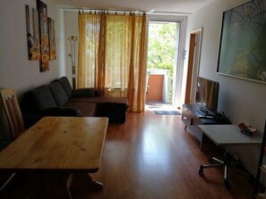 City Apartment, 1 Bedroom (2.Stock) | Living area | Flat-screen TV, DVD player