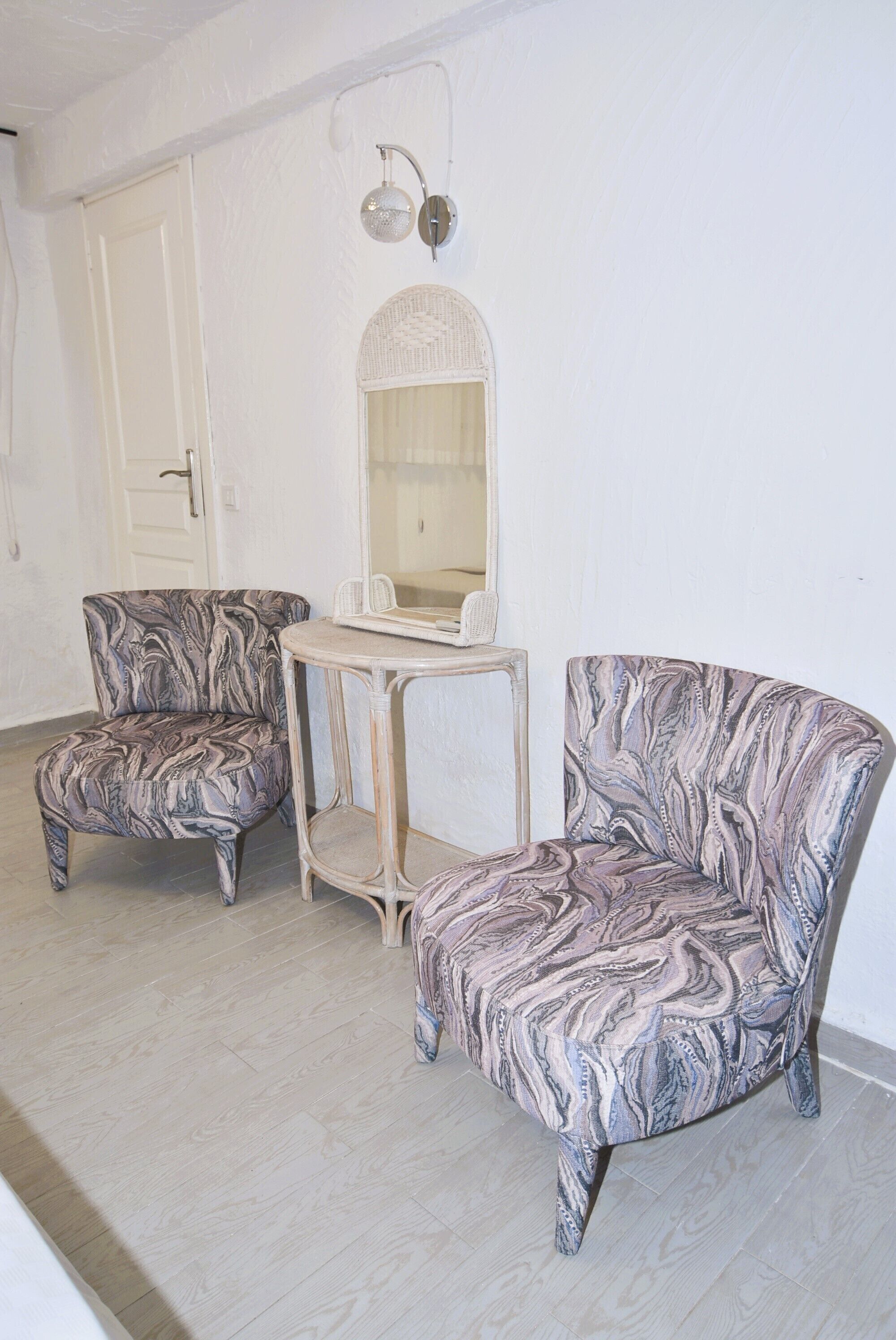 economy room | living area