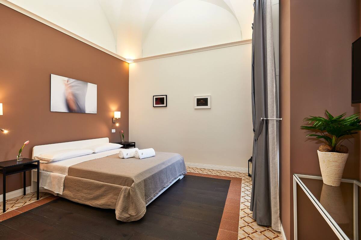 Suite, Whirlpool | Schreibtisch, Verdunkelungsvorhänge, schallisolierte Zimmer