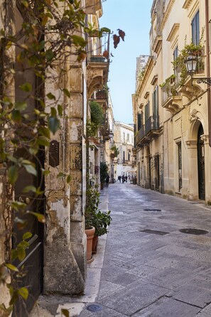 บริเวณภายนอก