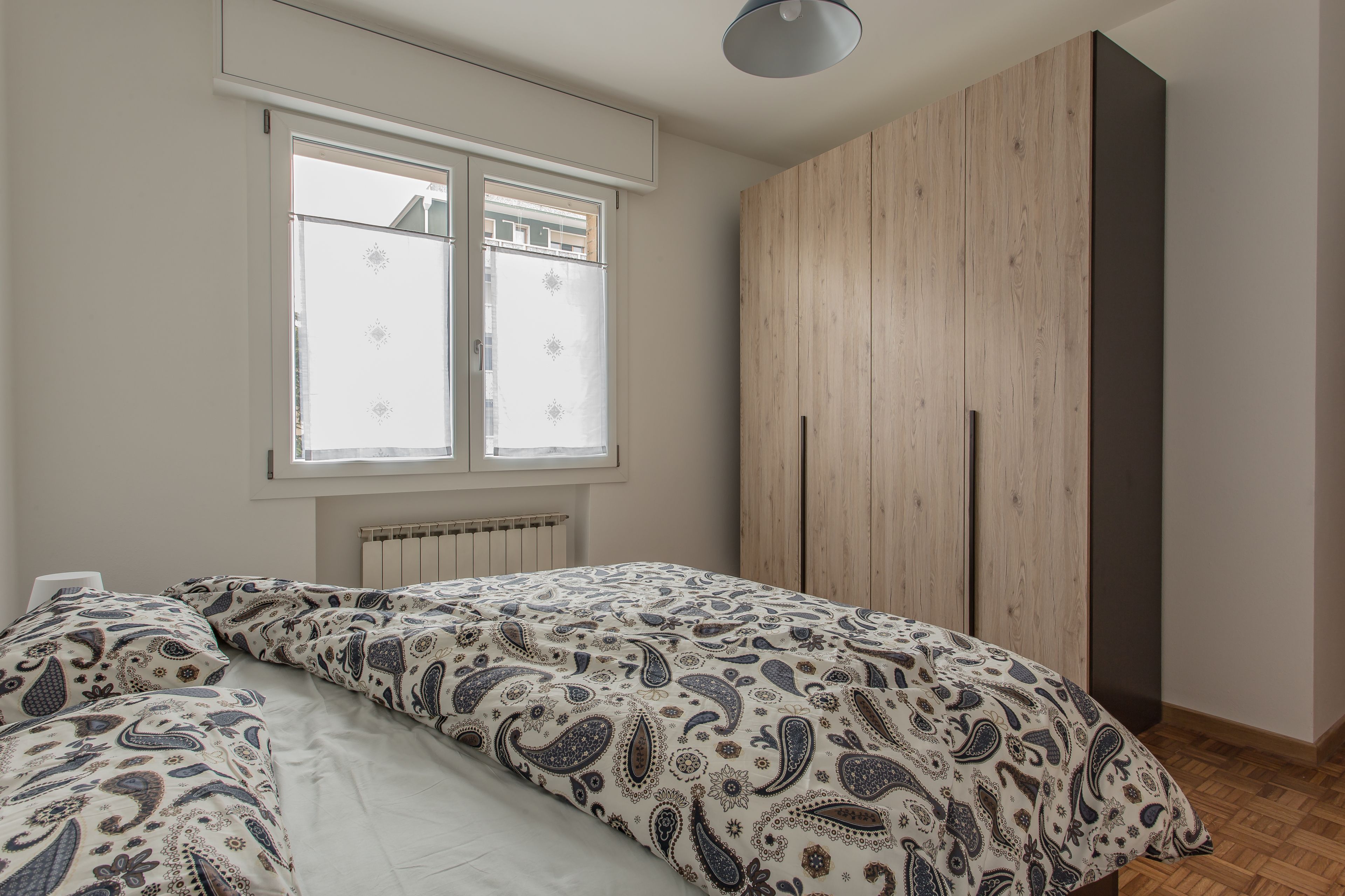 Apartamento, 2 quartos | Wi-Fi de cortesia, roupa de cama