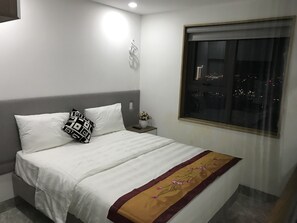 2 chambres, bureau, fer et planche à repasser, Wi-Fi gratuit