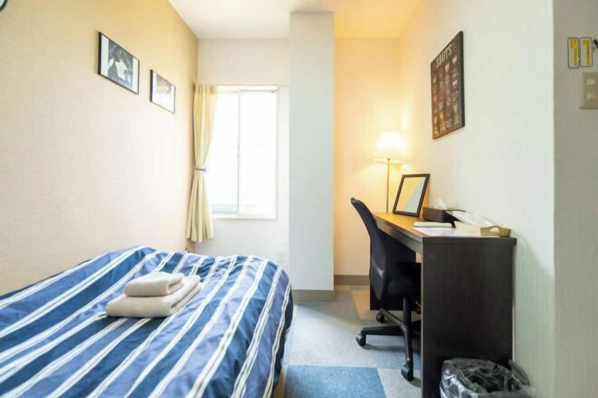 1 habitación, wifi gratis y ropa de cama