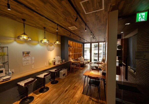 Restaurant - HOSTEL PAQ tokushima - Hostel (Tokushima)