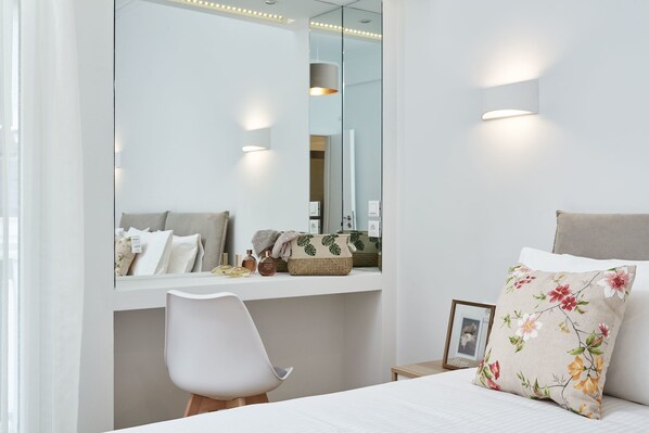 Apartment, 2 Bedrooms | Premium bedding, pillowtop beds, individually decorated