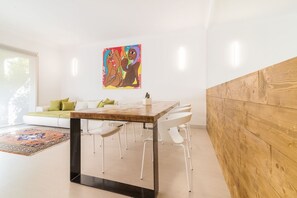 Apartment, 3 Bedrooms | In-room dining - Padova - Via Ancillotto 11B (Padova)