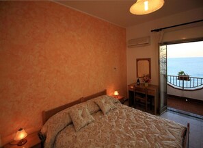 Lits bébé (gratuits), lits pliants/supplémentaires, Wi-Fi gratuit