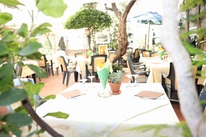 Daily local cuisine breakfast (EUR 5 per person) - Camere Santa Margherita (Sant'Alessio Siculo)