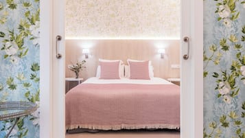 1 bedroom, in-room safe, desk, soundproofing