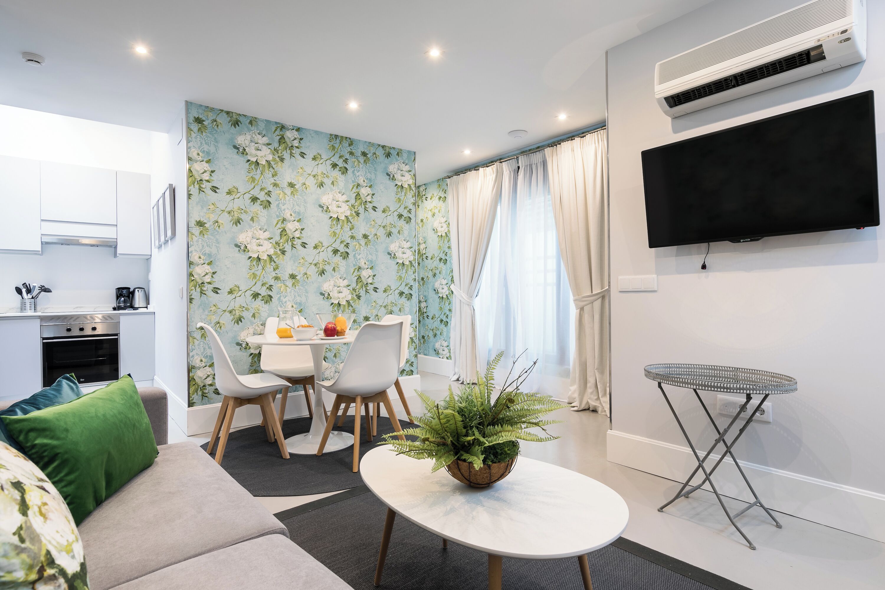 Apartment, 1 Bedroom, Terrace | Living area | Flat-screen TV