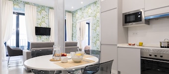 Feelathome San Marcos Apartments