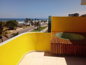 Family Penthouse, 3 Bedrooms, Private Pool, Beachfront (302C) | Private pool - Praia dos Milionários Temporada Ilhéus (Ilhéus)