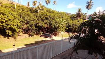 Apartamento econômico, 1 quarto, ao lado da praia (105B) | Vista para a montanha