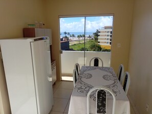 Family Penthouse, 2 Bedrooms, Private Pool, Beachfront (308B) | In-room dining - Praia dos Milionários Temporada Ilhéus (Ilhéus)