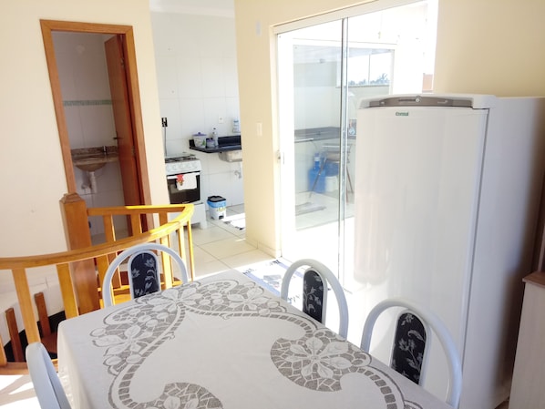 Penthouse Familial, 2 chambres, piscine privée, en front de plage (308B) | Restauration dans la chambre