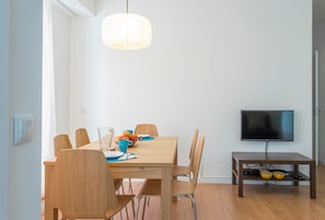Apartment, 1 Bedroom, Terrace | In-room dining - Alves da Veiga Apartments (Porto)