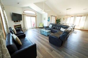 TV, DVD player, books, video library