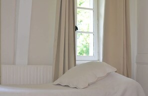 Basic Room - La Tour Blanche (Forest-Montiers)