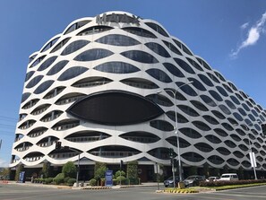 Exterior - Deluxe Twin Suite Bed (Pasay)