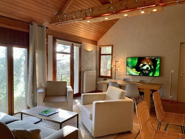 Apartment, Balcony, Garden View | Living area | Flat-screen TV