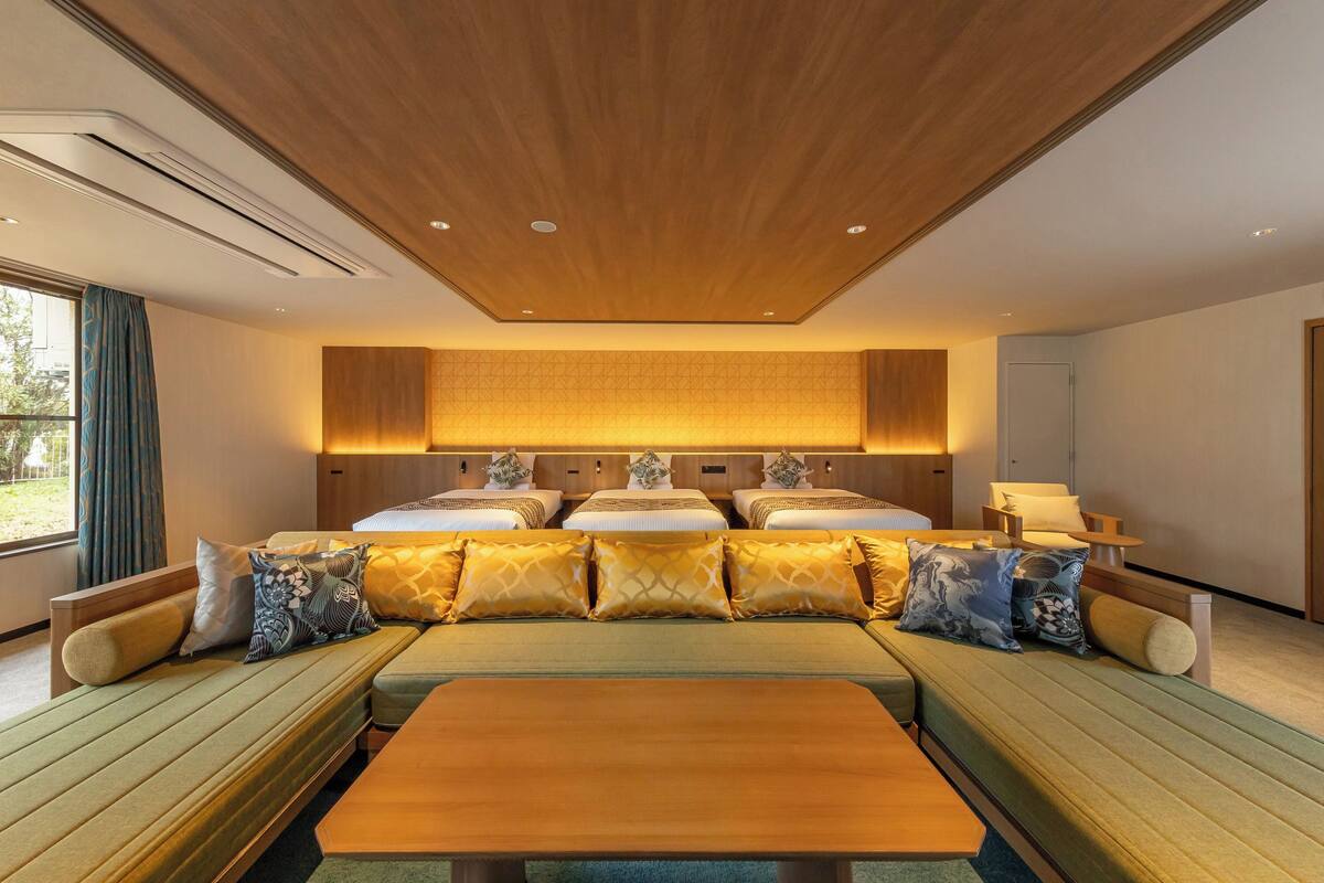 Lani Suite(With private bathroom)(Non-smoking) | In-room safe, bed sheets