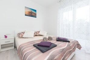 Villa | 3 bedrooms, soundproofing, iron/ironing board, free WiFi - Villa Olive Gardens (Kastela)