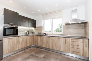 Private kitchen - Villa Olive Gardens (Kastela)