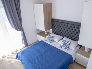 Apartment (5) | 1 bedroom, soundproofing, iron/ironing board, free WiFi