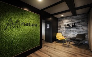 Lobby sitting area - Natura Hotel Bodenmais (Bodenmais)