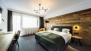 Comfort Double Room | 1 bedroom, minibar, in-room safe, free WiFi