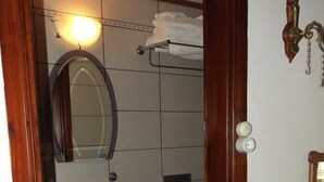 Ducha, cabezal de ducha tipo lluvia, artículos de tocador gratuitos