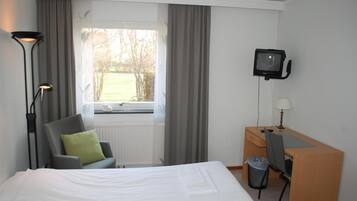 Desk, iron/ironing board, cribs/infant beds, rollaway beds