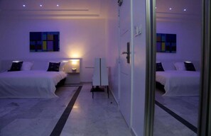 Chambre Familiale | 1 chambre, couette en duvet d'oie, minibar